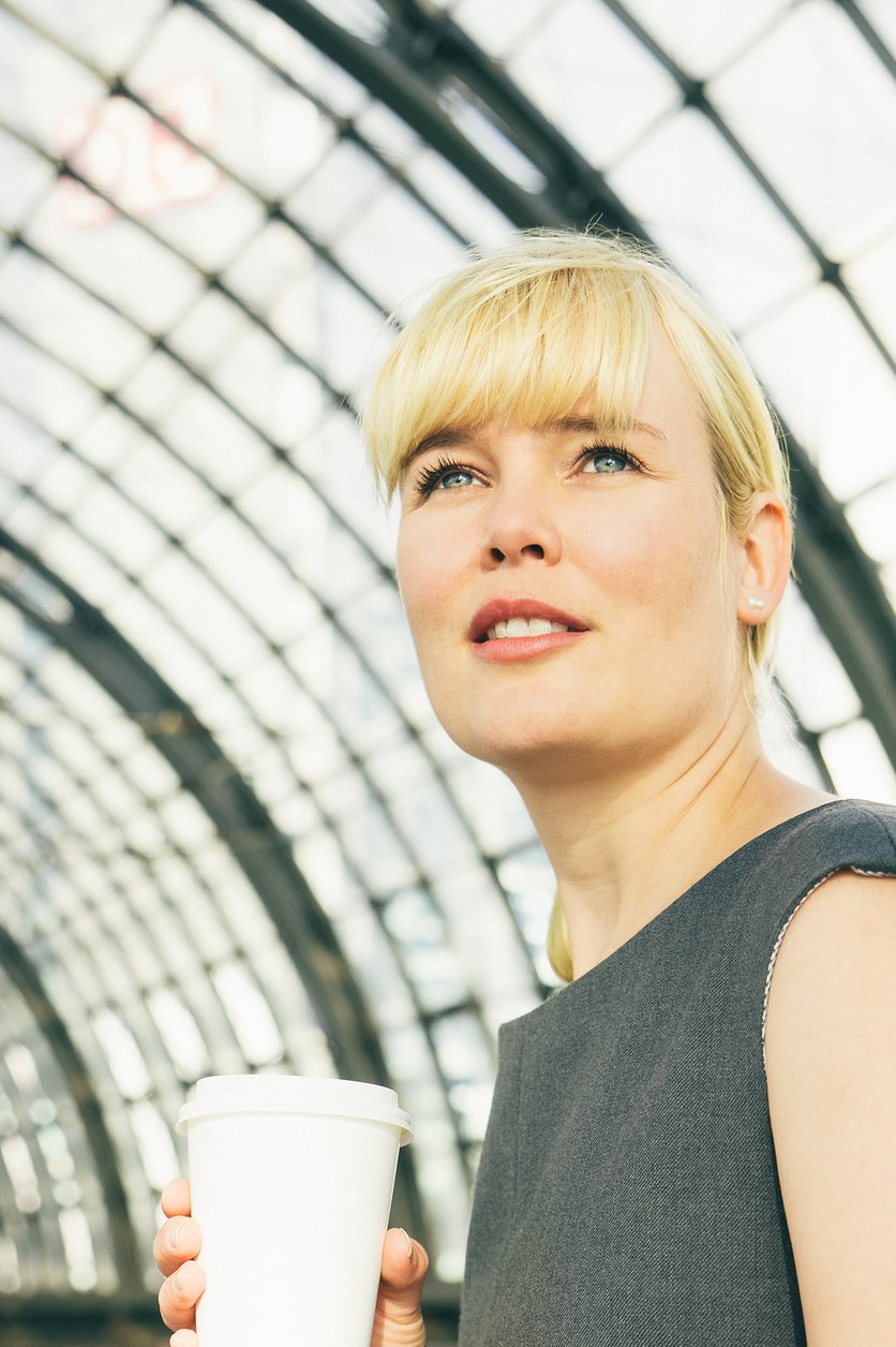 dbb7414290-header-Portrait